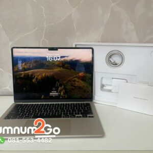 MacBook Air (13-inch, M3, 2024) RAM 8GB HDD 256SSD ประกันร้าน อุปกรณ์ครบกล่อง ตัวเครื่องสวยสภาพดีพร้อมใช้งาน